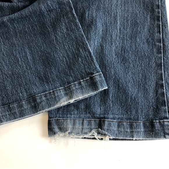 THYME MATERNITY flare jeans - Picture 8 of 9